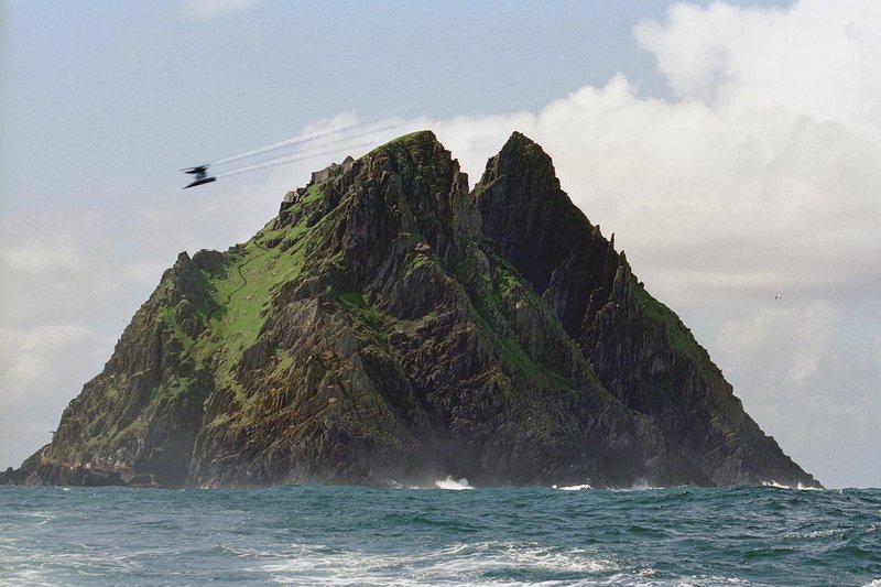 skellig-michael-star-wars